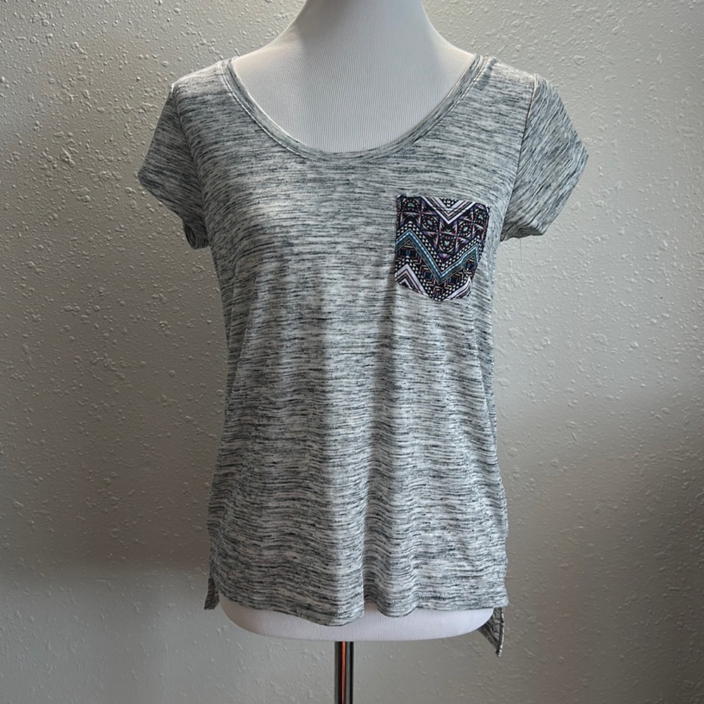 Aperture Active Top